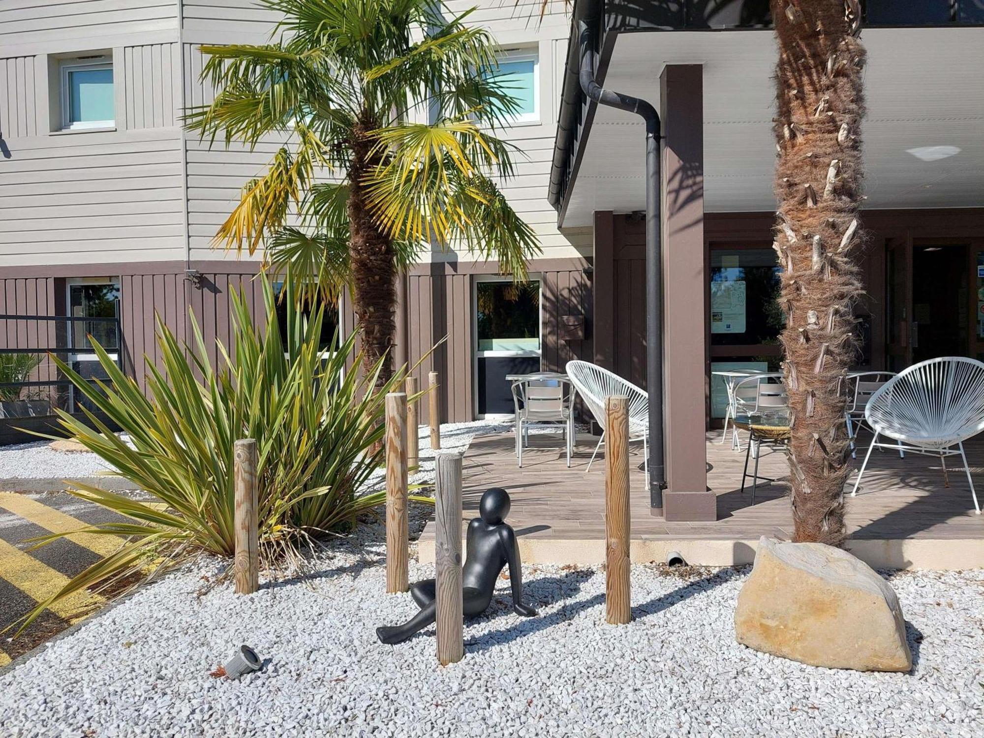 Hotel Ibis Budget Deauville Сент-Арну Екстер'єр фото