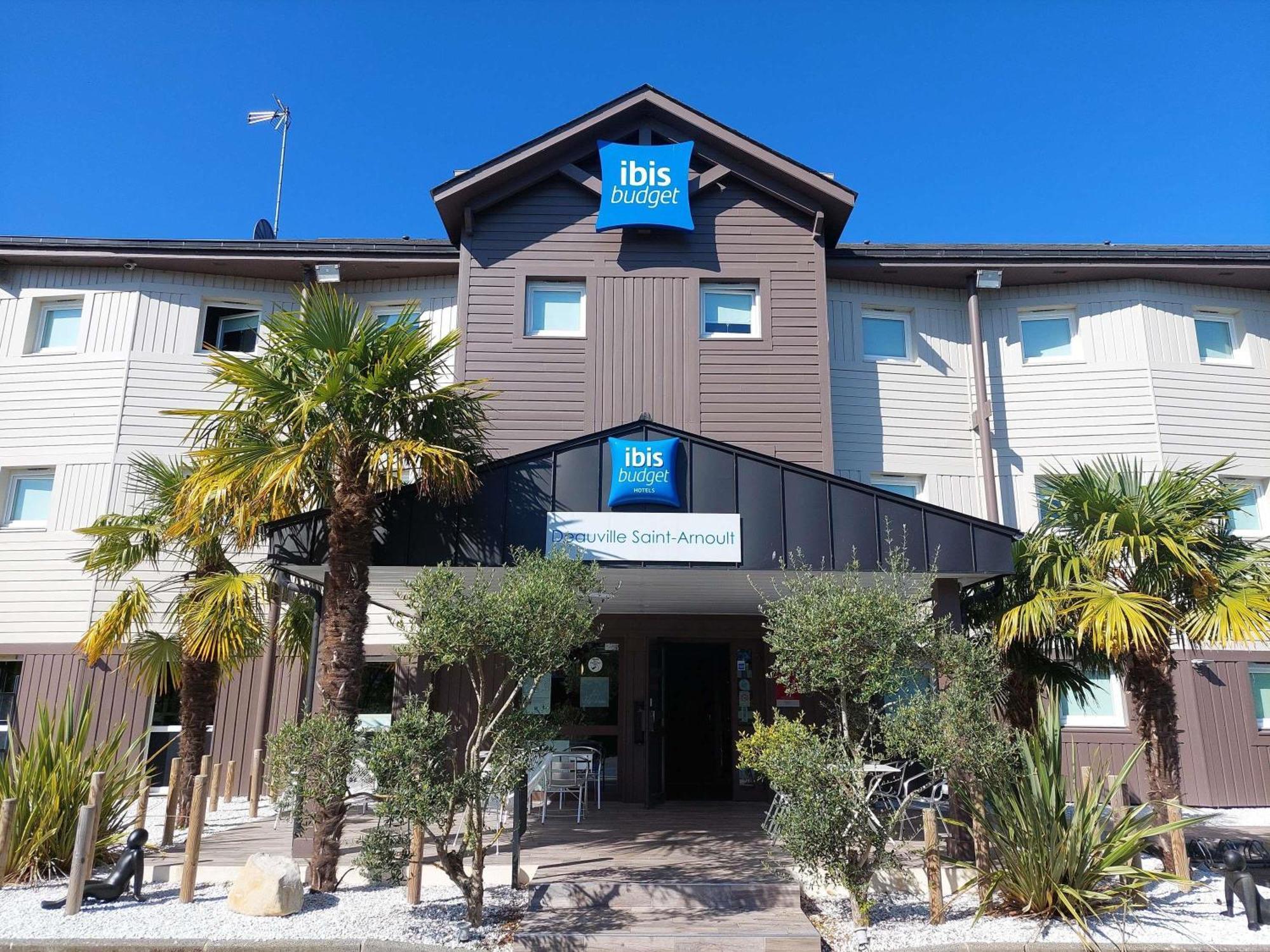 Hotel Ibis Budget Deauville Сент-Арну Екстер'єр фото
