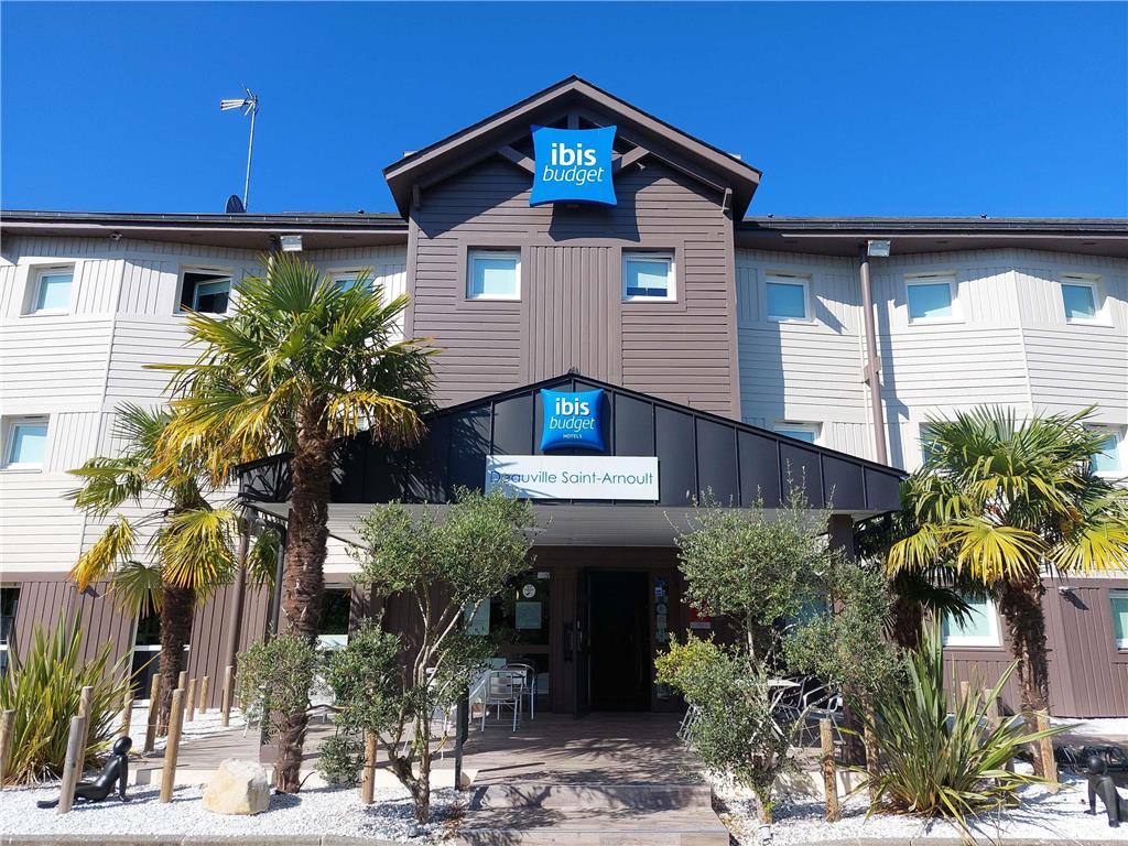 Hotel Ibis Budget Deauville Сент-Арну Екстер'єр фото