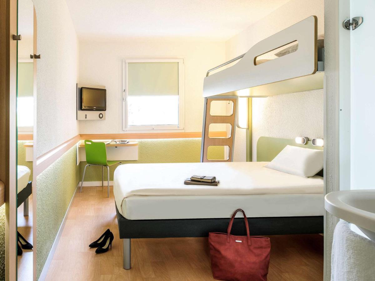 Hotel Ibis Budget Deauville Сент-Арну Екстер'єр фото